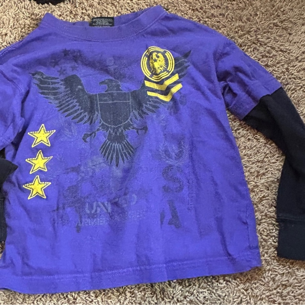 5/$20 Bold Eagle Graphic Kids Long Sleeve Tee